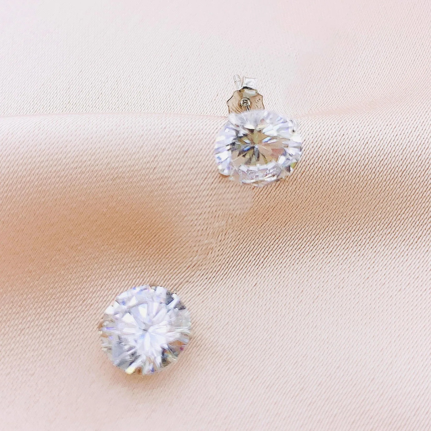 925 Silver CZ Stud Earring