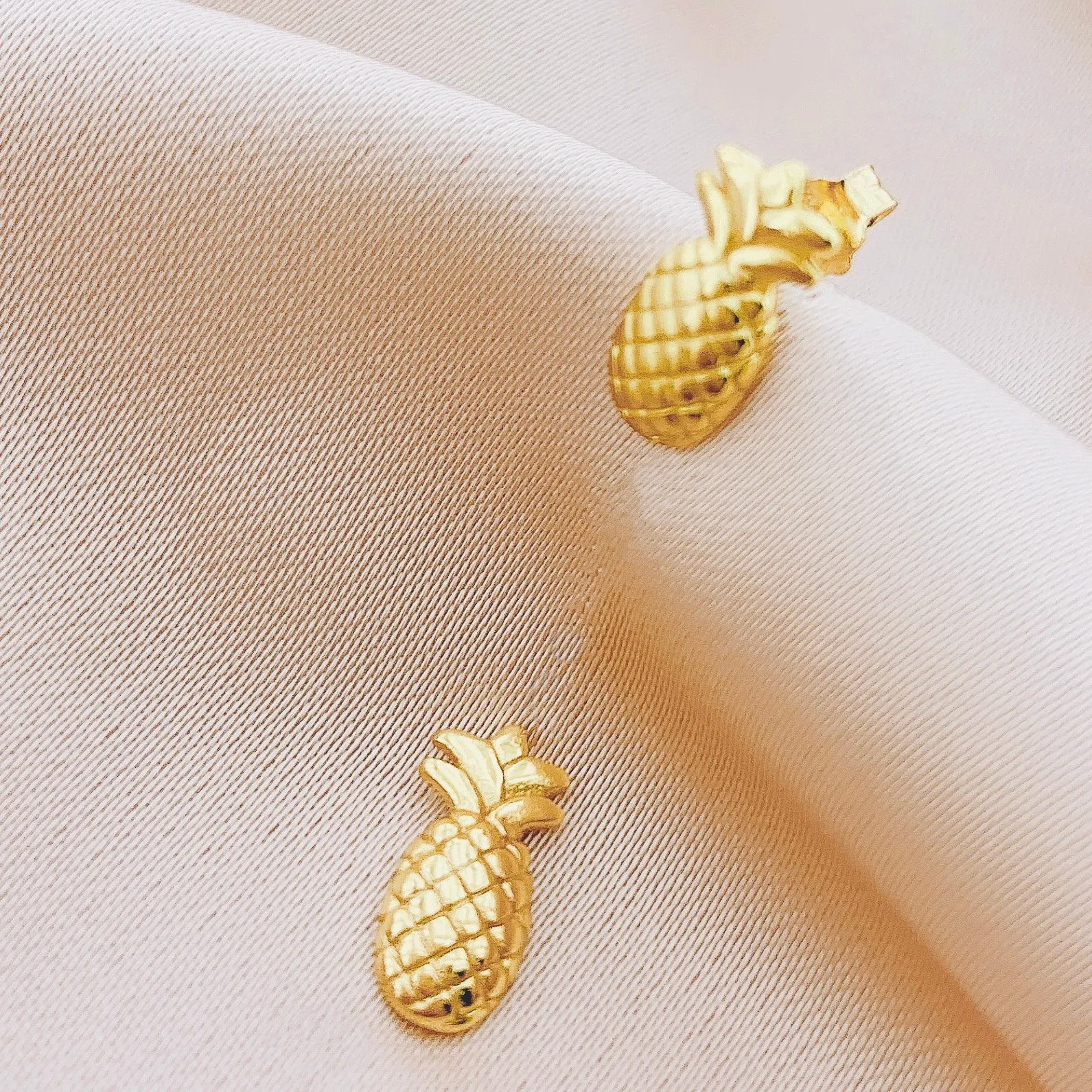 925 Silver Pineapple Stud Earring