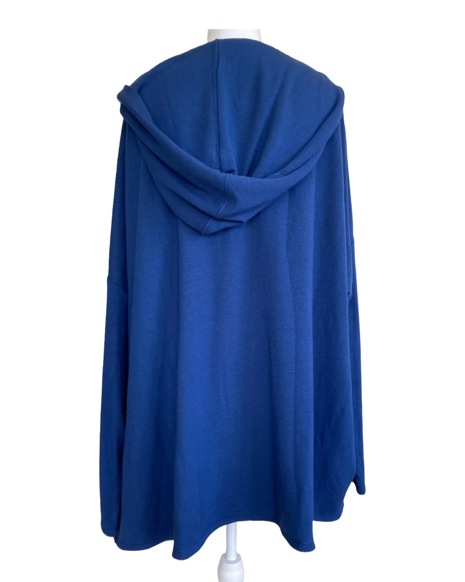 Athleta Blue Sweatshirt Cape, 2X