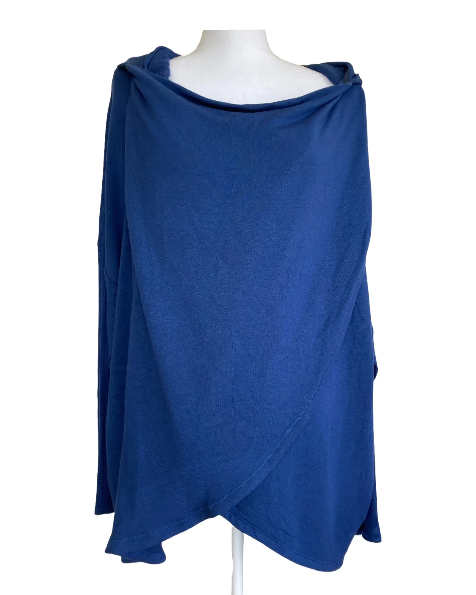 Athleta Blue Sweatshirt Cape, 2X