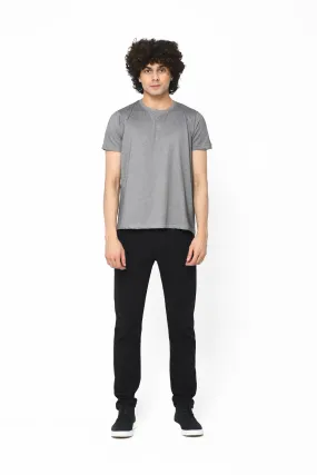 BASIC SLIM FIT T-SHIRT