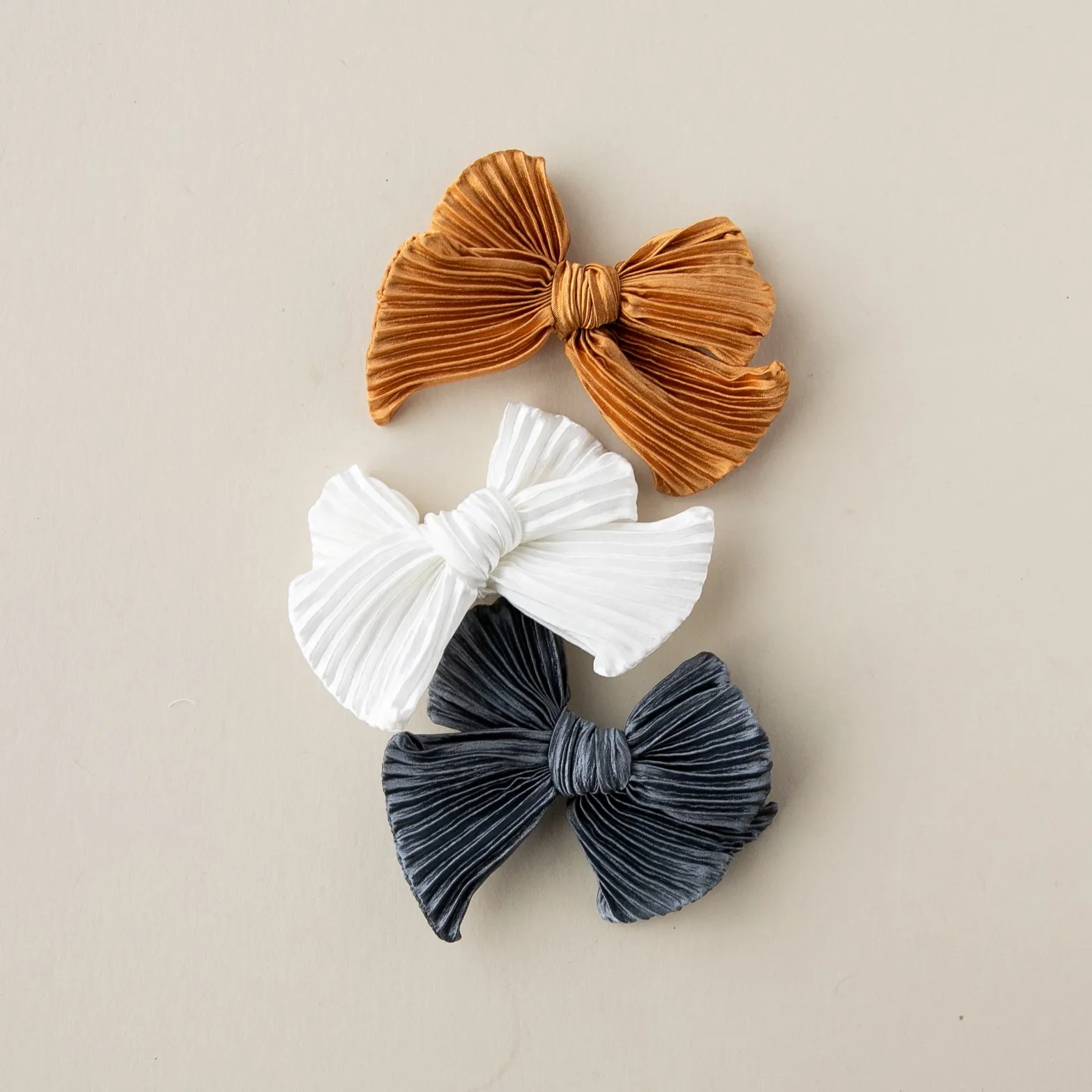 Caramel | Plisse Oversized Hand-tied Bow