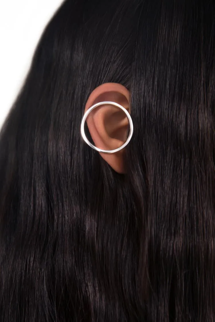 Circular ear-cuff in silver