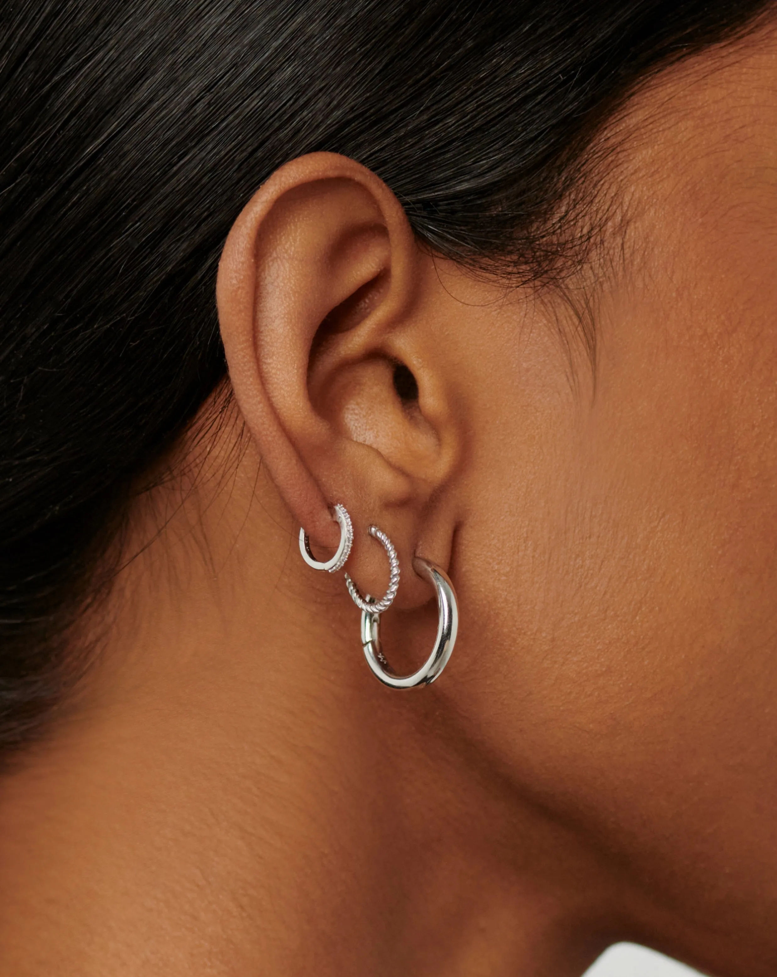 Classic Tunnel Medium Hoop Earrings | Silver Plated