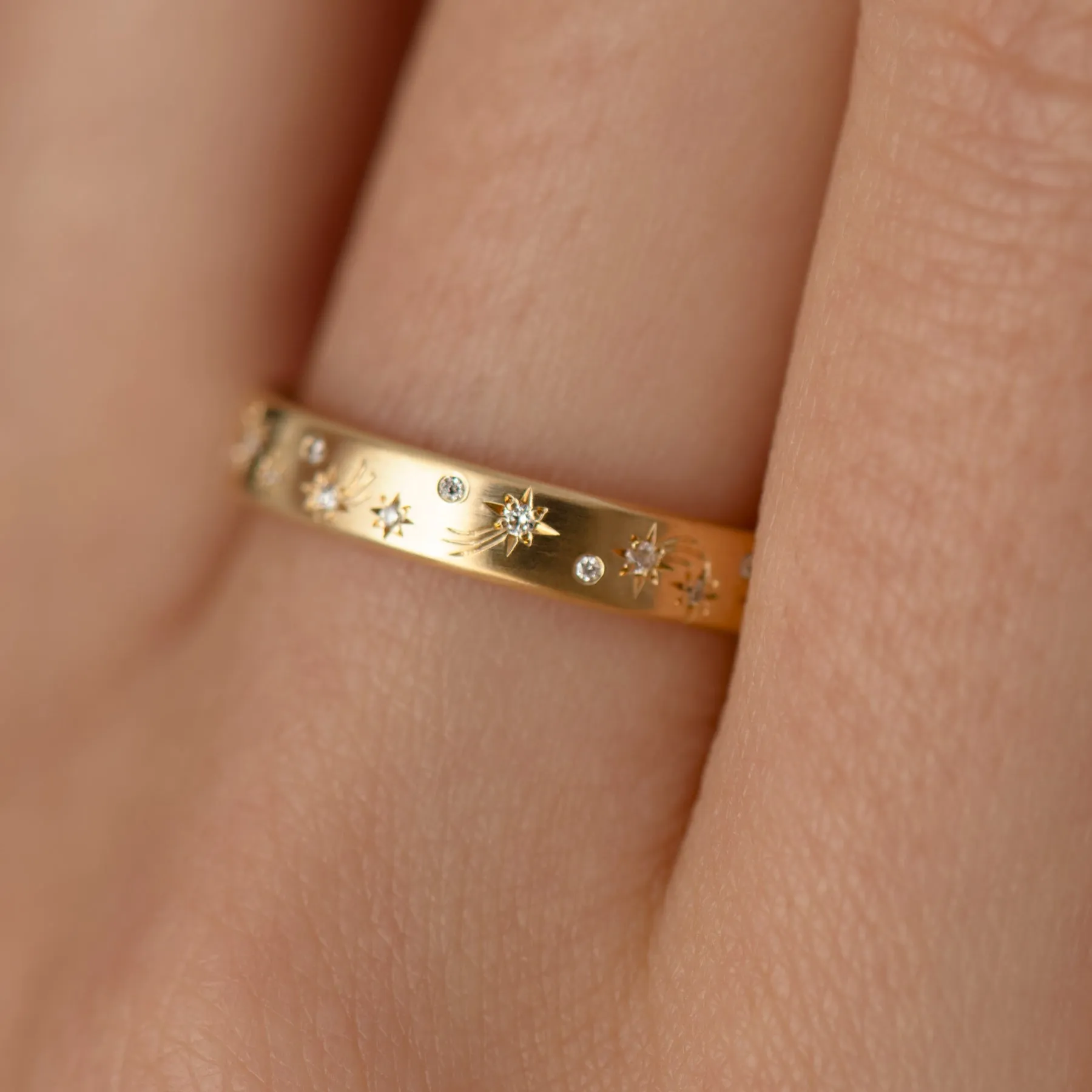 Diamond Shooting Star Engraved Eternity Band