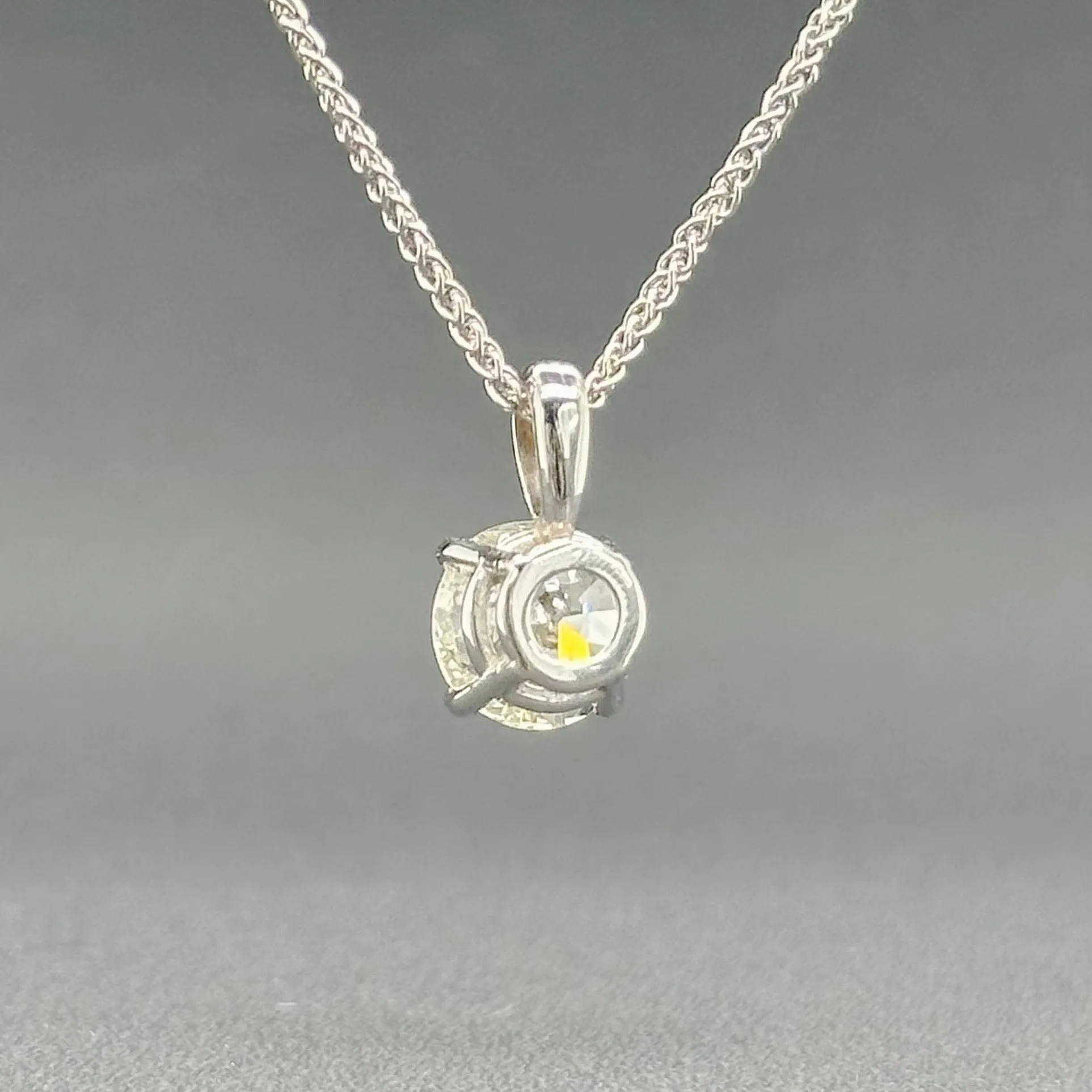 Estate 14K W Gold 1.16ct H/SI2 Diamond Pendant