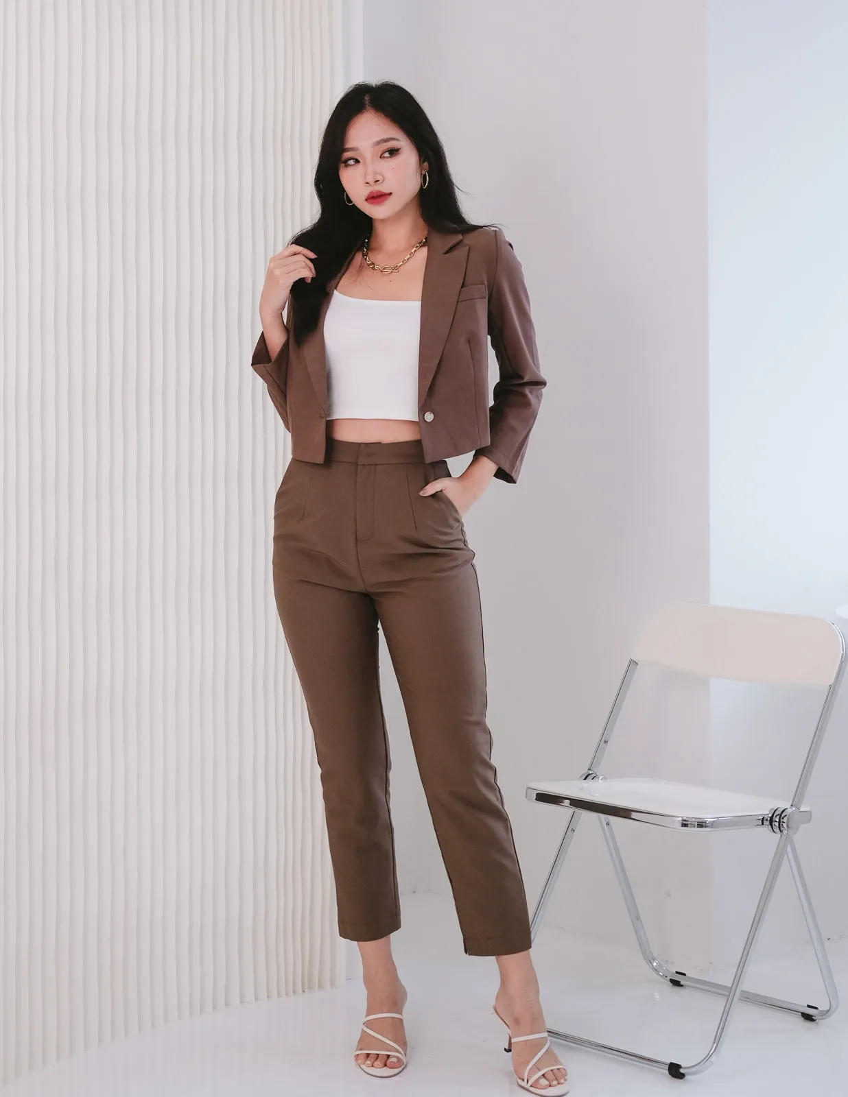 Kaci Pants in Brown