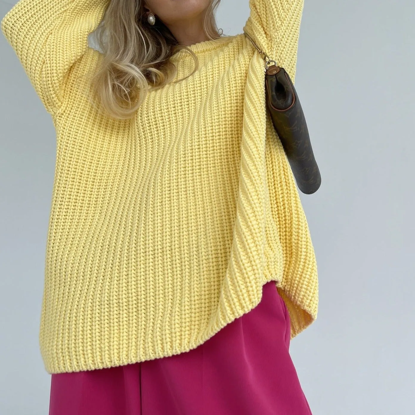 Oversized Knitted Sweater With O-Neck