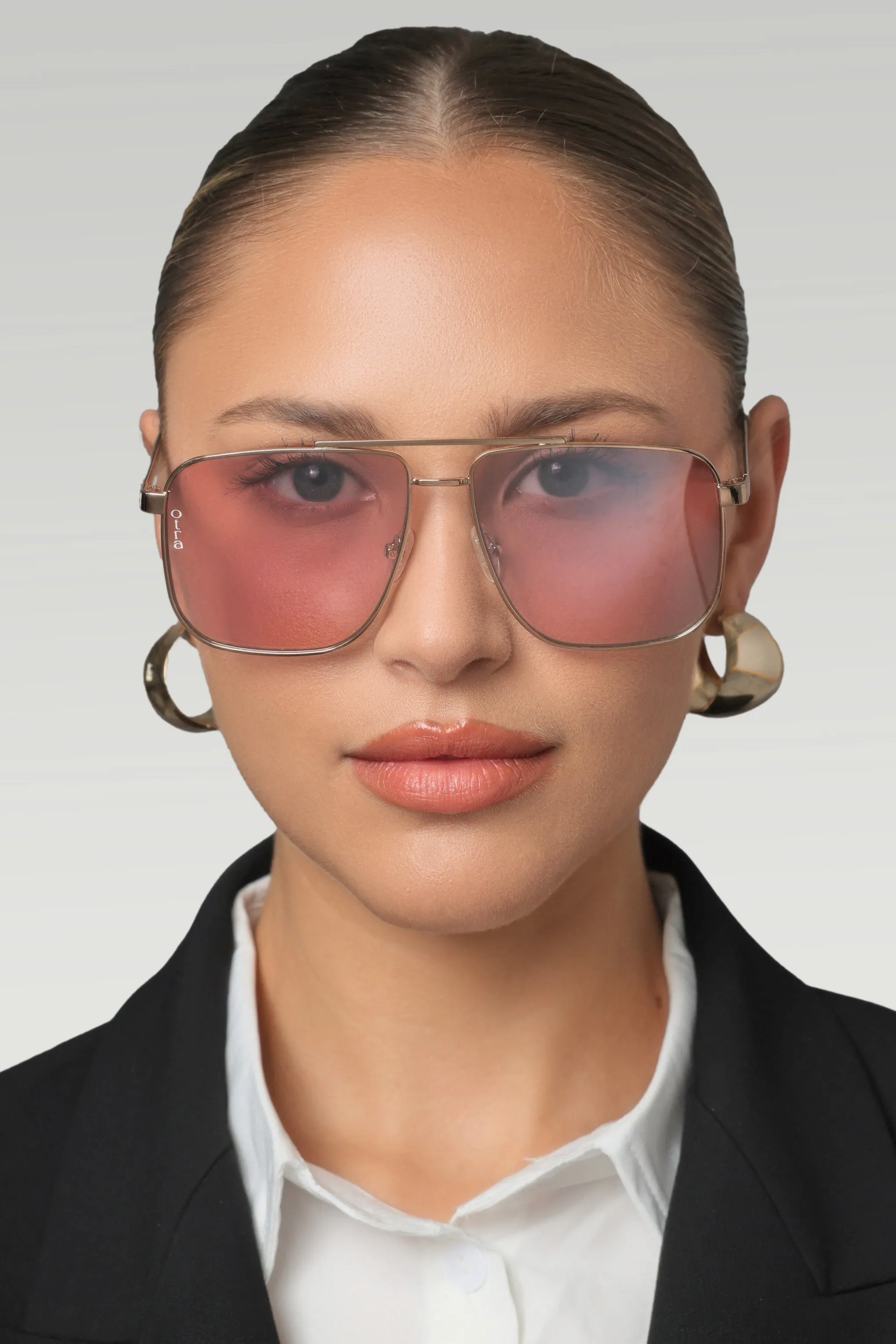 Sorrento | Otra Gold Oversized Pink Tinted Sunglasses