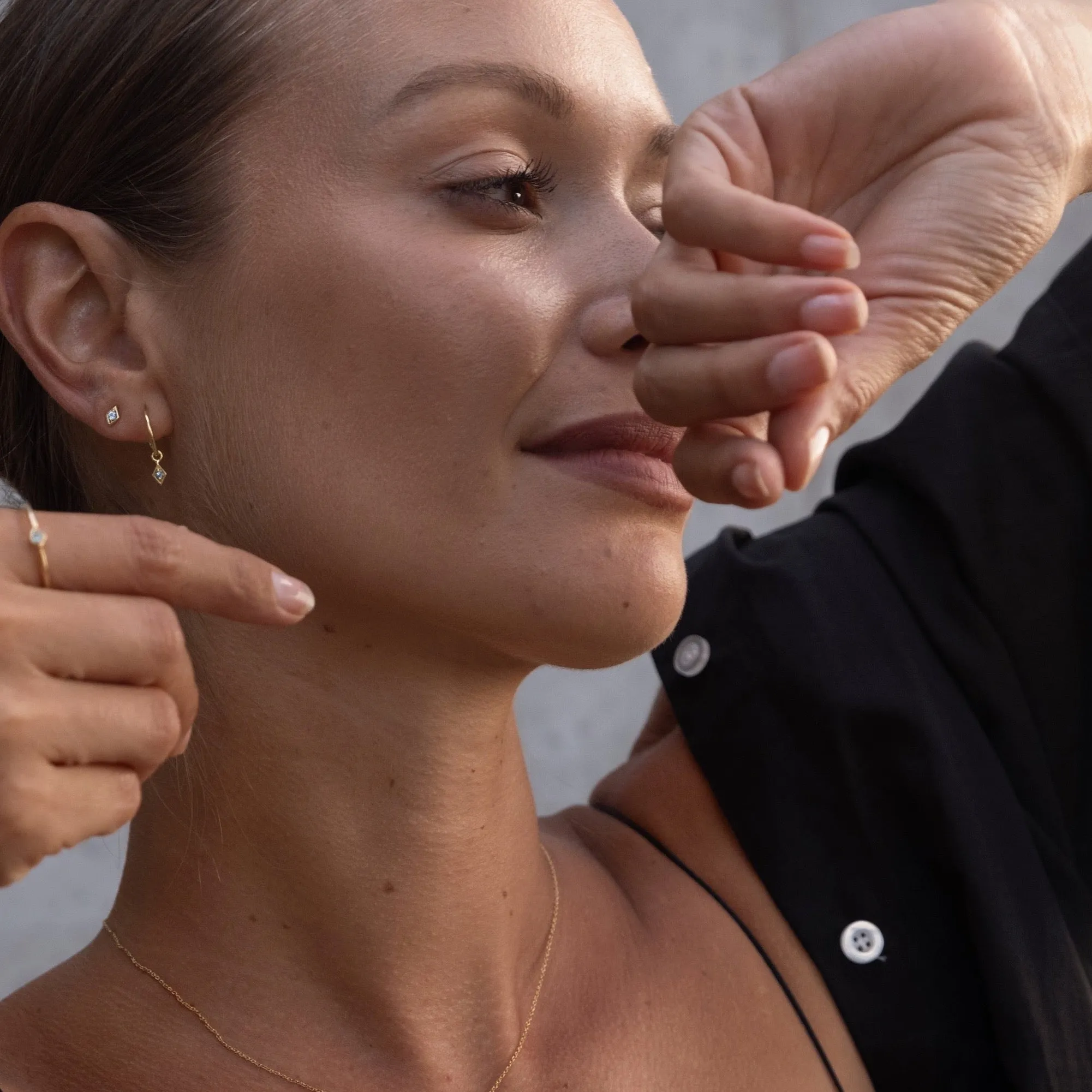 Superfine / Earrings / Keepsake Hoop / Blue Topaz   Silver