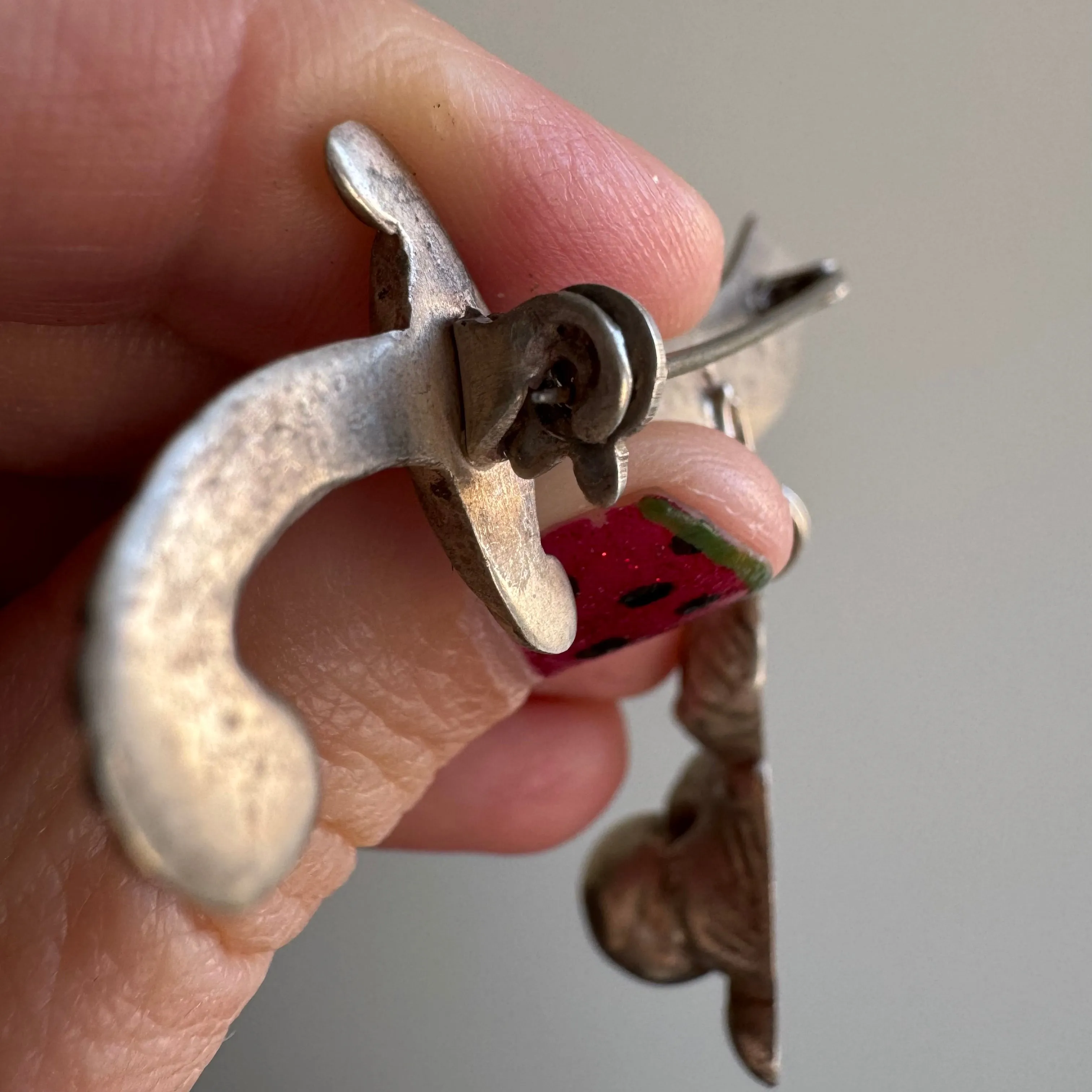 V I N T A G E // travel sized fortune teller / sterling silver scimitar and fortune teller / a brooch