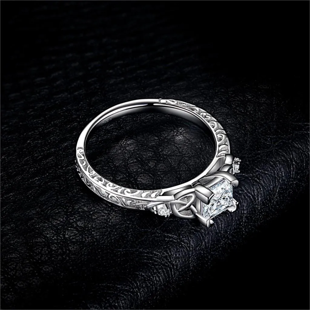 Vintage Celtic Knot Diamond Ring - 925 Sterling Silver